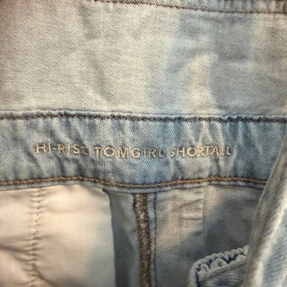 American Eagle | Hi-Rise Tomgirl Shortall Overalls | Women’s Medium | Light Wash - Picture 4 of 5